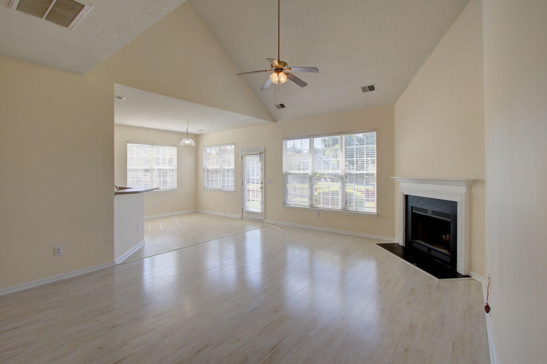 533 Tribeca Drive Photo 13