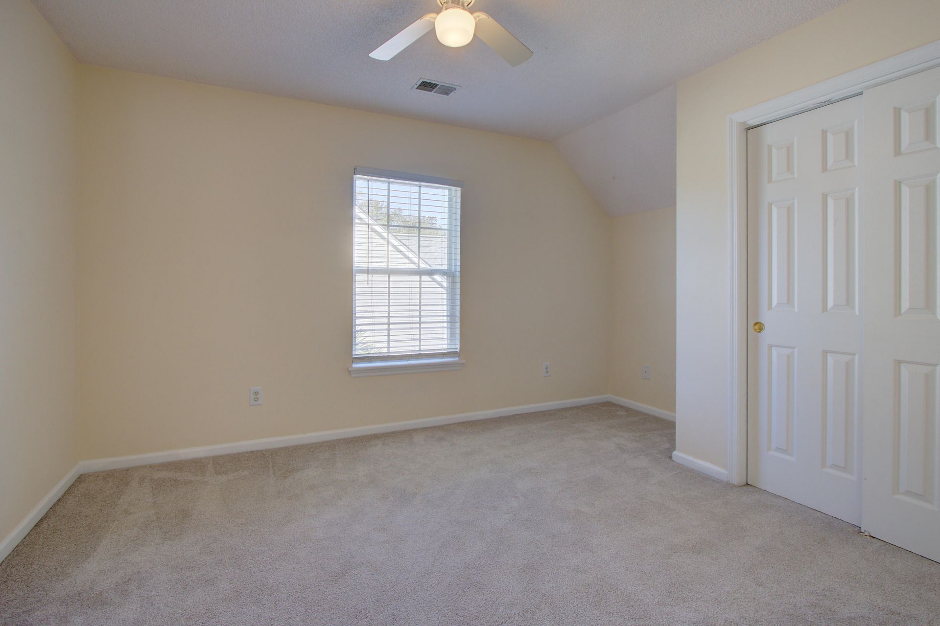 533 Tribeca Drive Photo 25