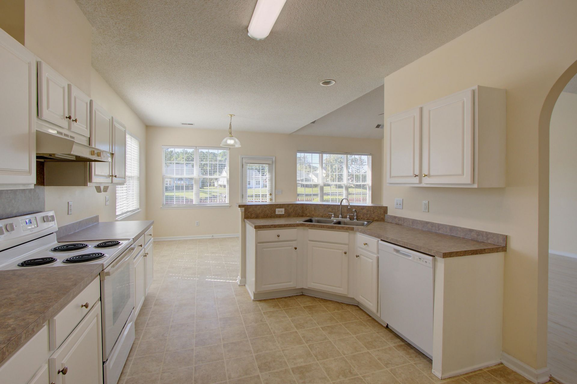 533 Tribeca Drive Photo 9