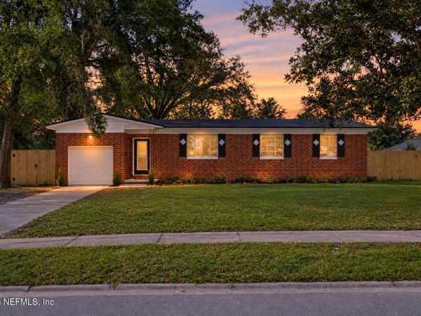 1706 SPRINKLE Drive, Jacksonville, FL 32211