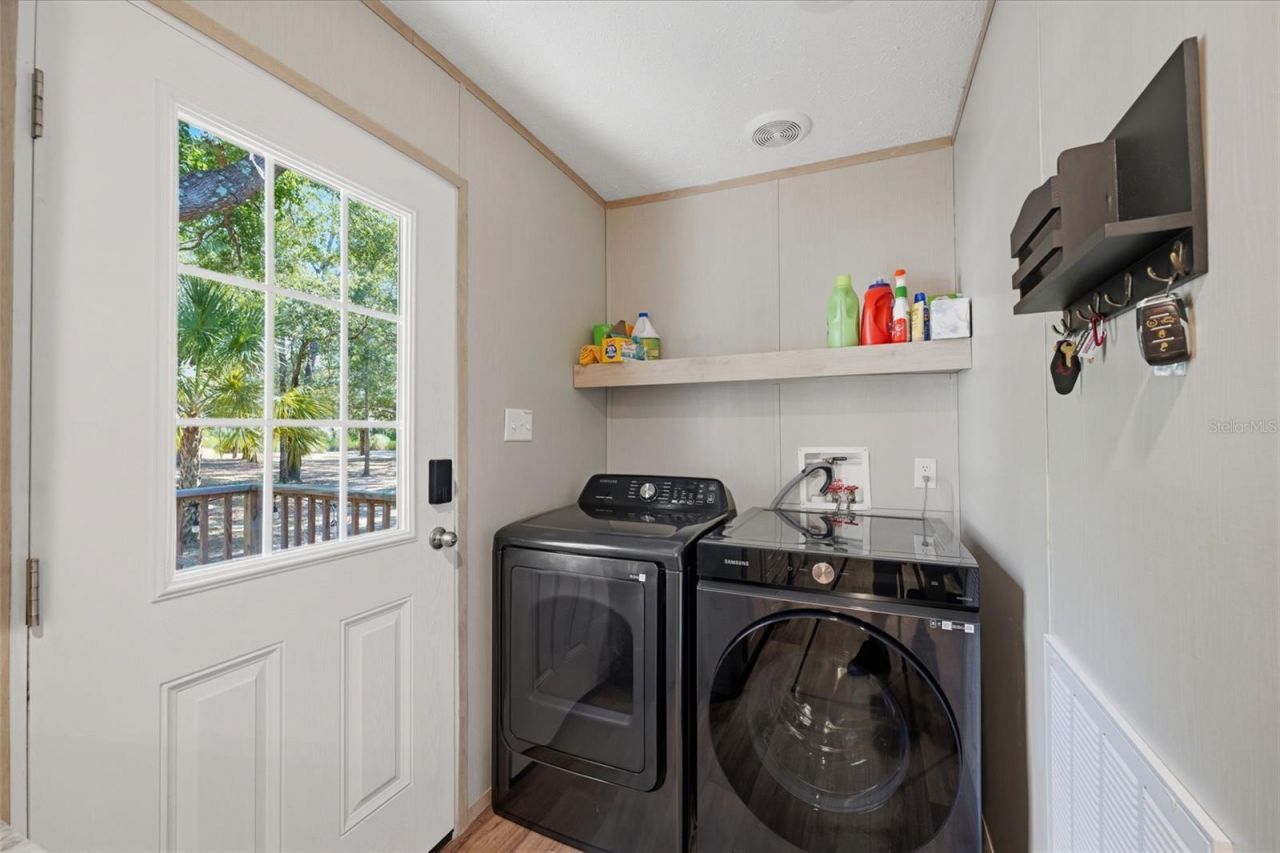 2035 S Goode Point , Homosassa, FL 34448 Photo