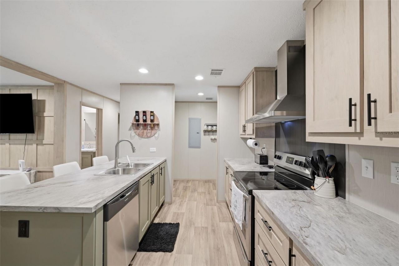 2035 S Goode Point , Homosassa, FL 34448 Photo