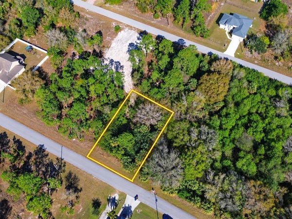 755 CHAMBERS STREET E, LEHIGH ACRES, FL 33974