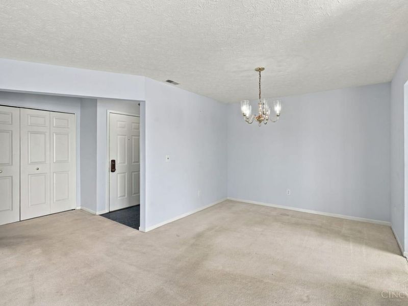 6545 Chesapeake, Unit 287, Cincinnati, OH 45248 Photo 14
