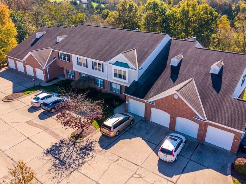 6545 Chesapeake, Unit 287, Cincinnati, OH 45248 Photo 3