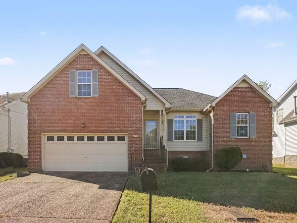 3912 Waterford Way , Antioch, TN 37013