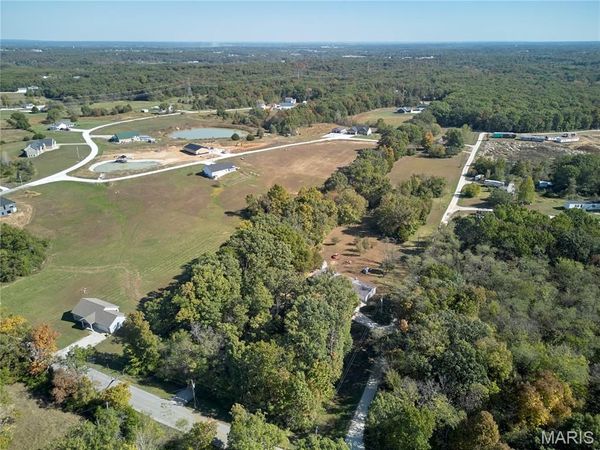 1372 Rock Springs Road , Wright City, MO 63390
