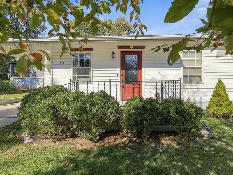 1753 W Walnut Street, Lancaster, OH 43130 Photo 2