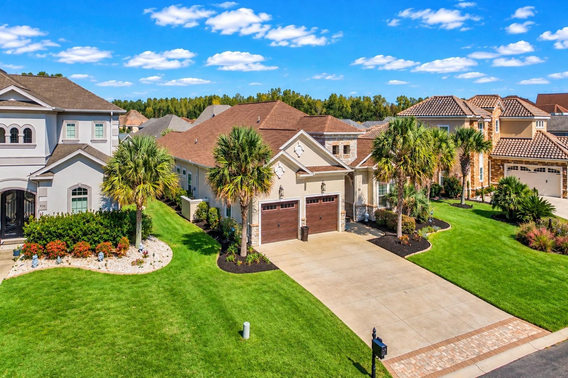 930 Bluffview Dr.  Photo 6