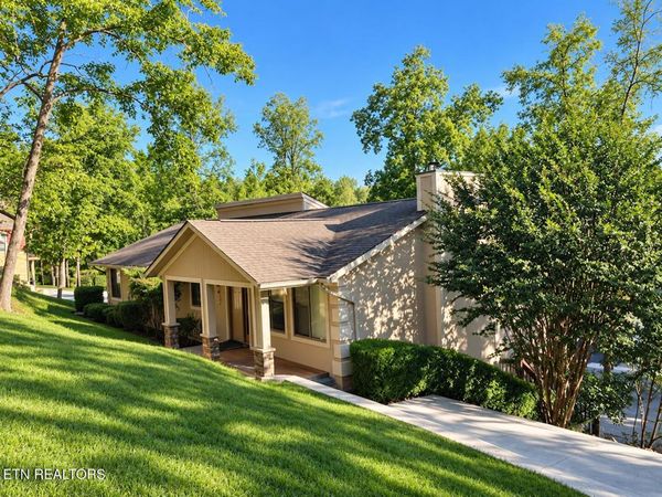 463 Fox Lake Lane, LaFollette, TN 37766