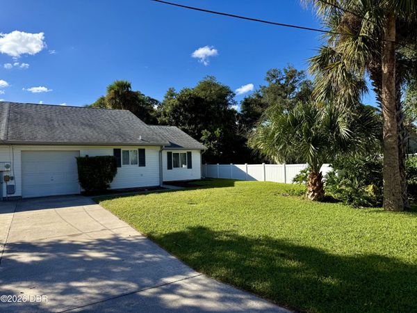843 6th Street, Port Orange, FL 32129
