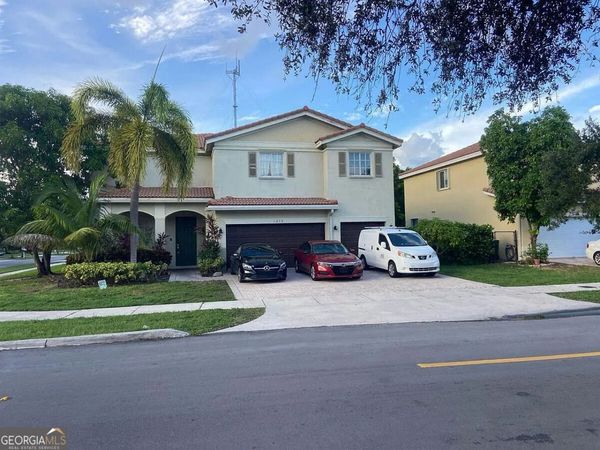 1219 NW 204th Street, Miami Gardens, FL 33169
