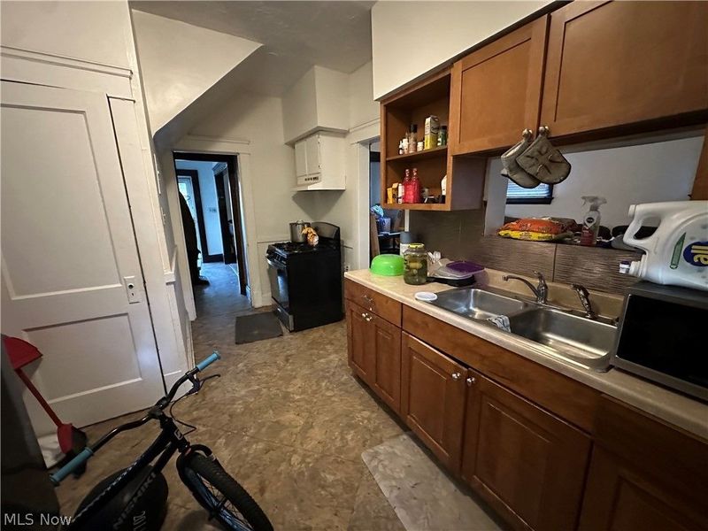 3313 E 121st Street, Cleveland, OH 44120 Photo 10
