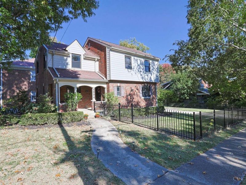 1594 Wittekind Terrace, Cincinnati, OH 45224 Photo 2