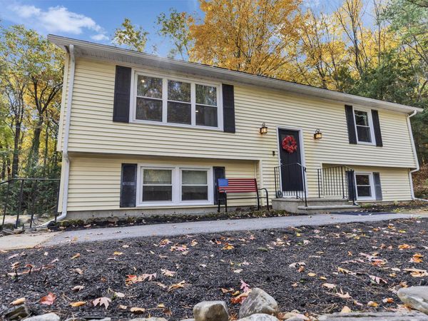40 Heath Street, Newton, NH 03858