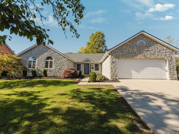99 Valleyview Drive , Mount Sterling, OH 43143