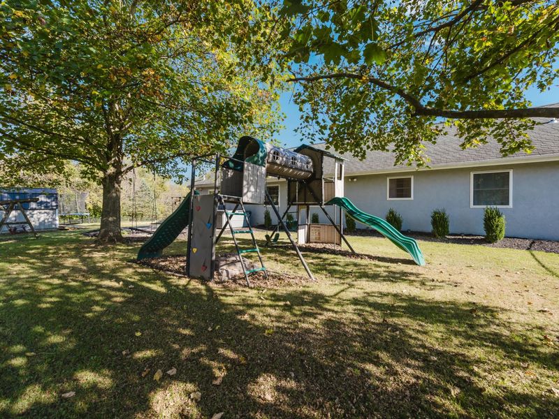 99 Valleyview Drive , Mount Sterling, OH 43143 Photo 43