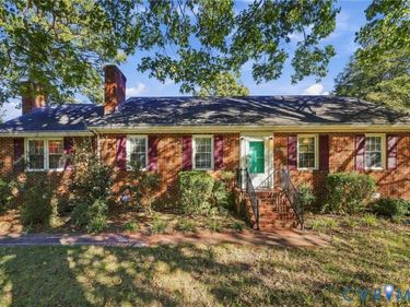 1801 Pocoshock Boulevard , North Chesterfield, VA 23235