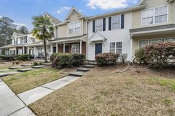 341 Kelsey Boulevard photo 4