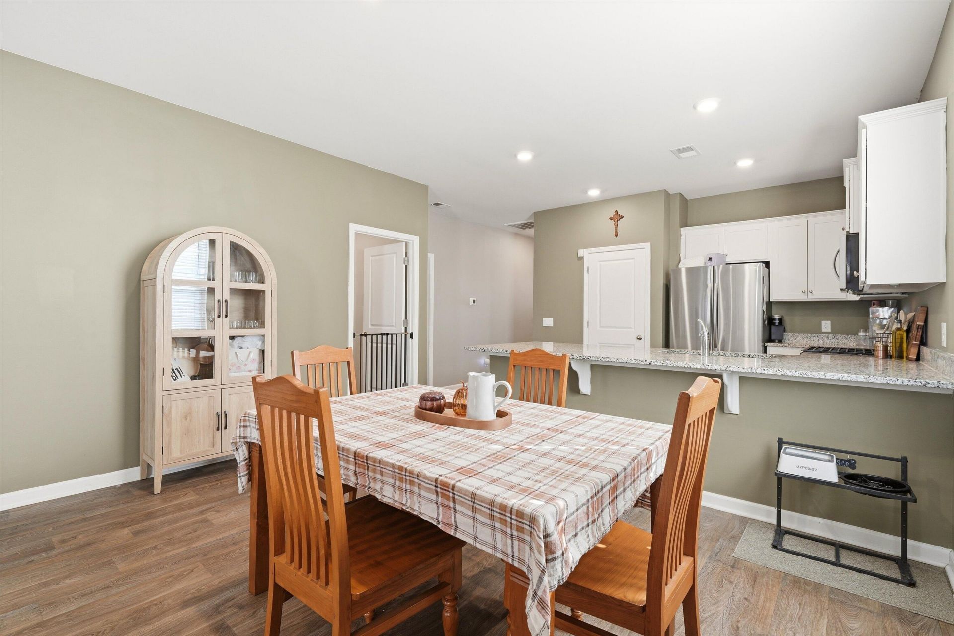 1014 Peridote Way Photo 10
