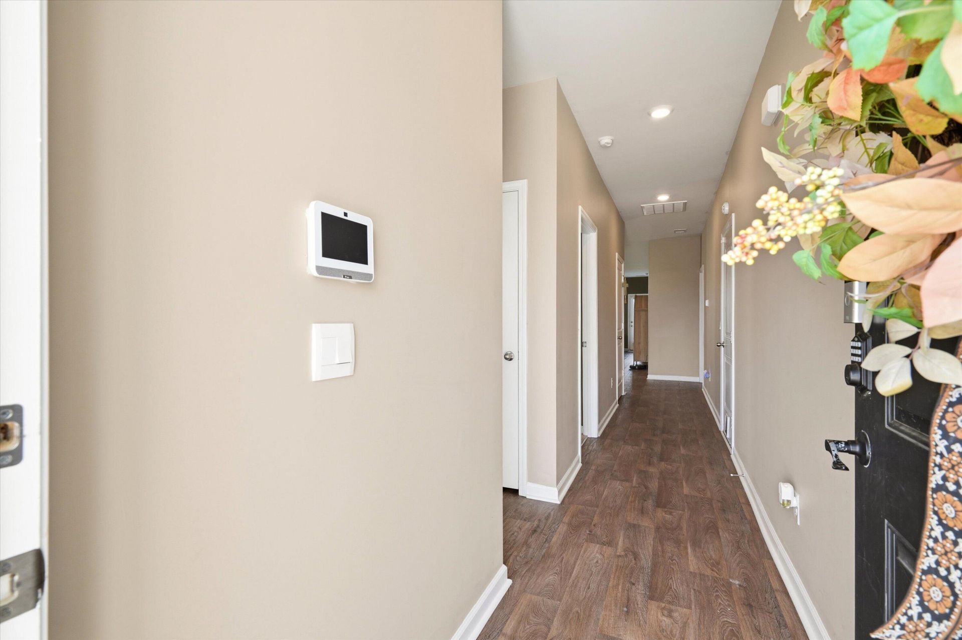1014 Peridote Way Photo 4