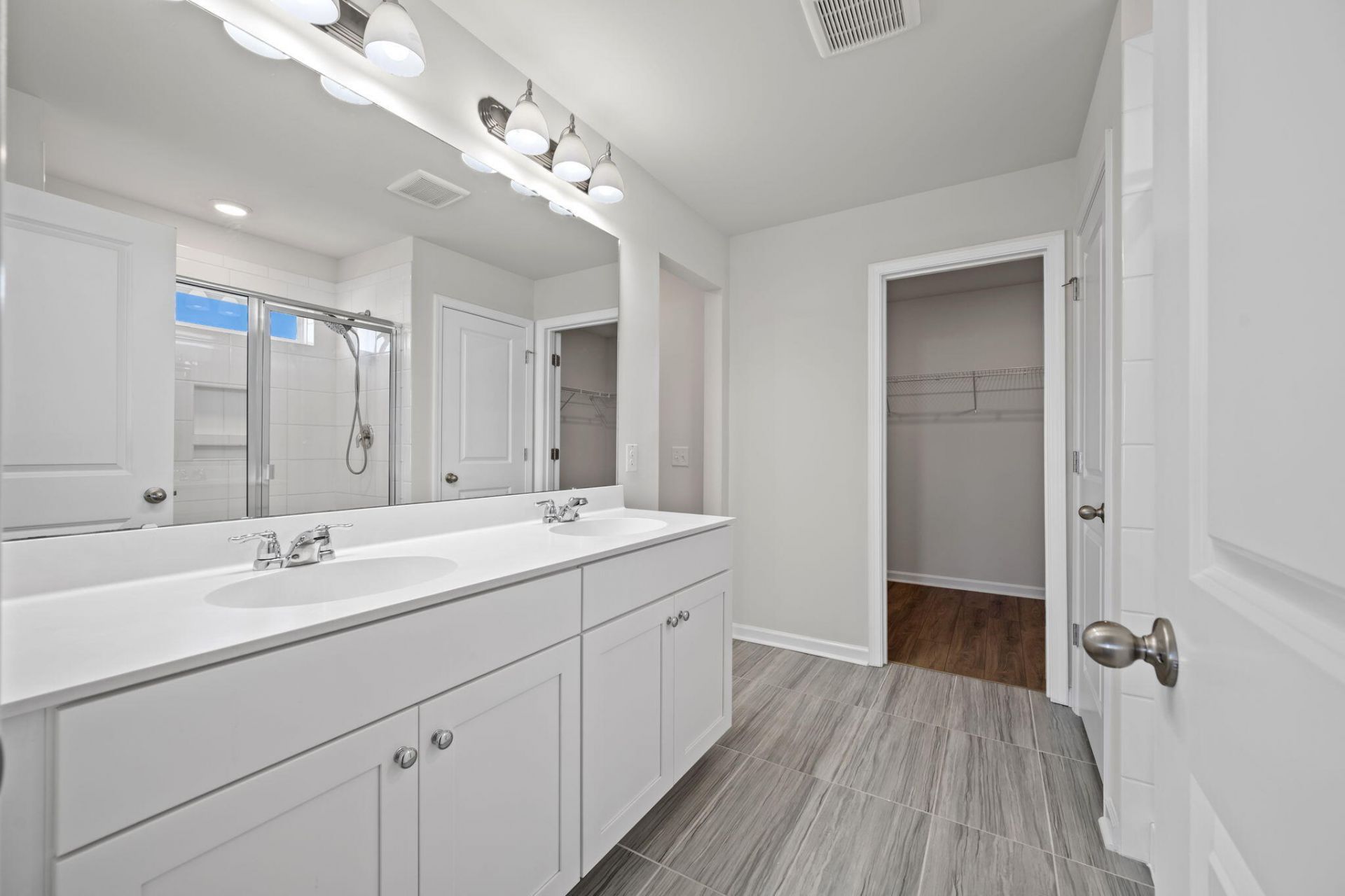 412 Carrara Drive Photo 23