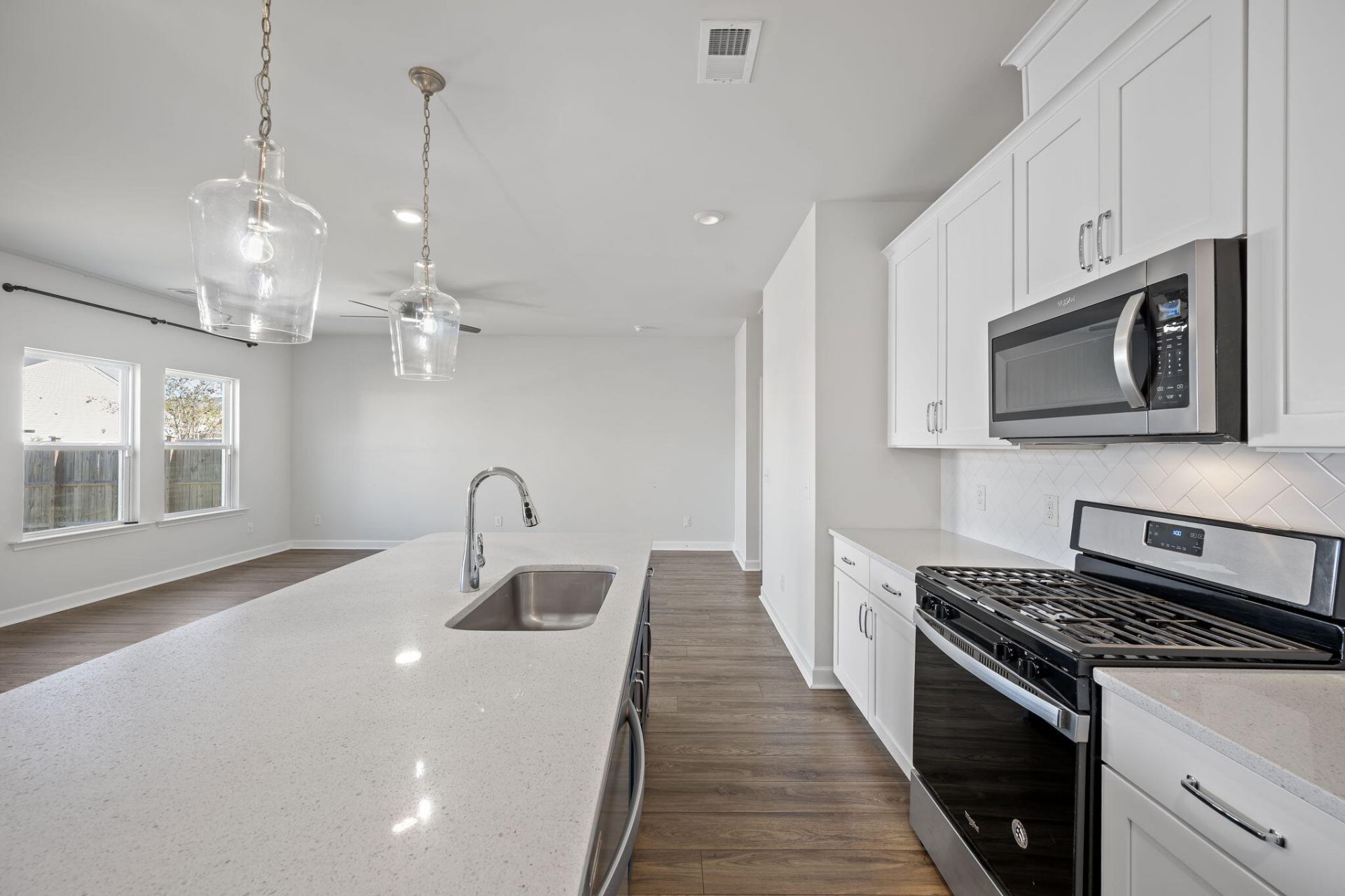 412 Carrara Drive Photo 40