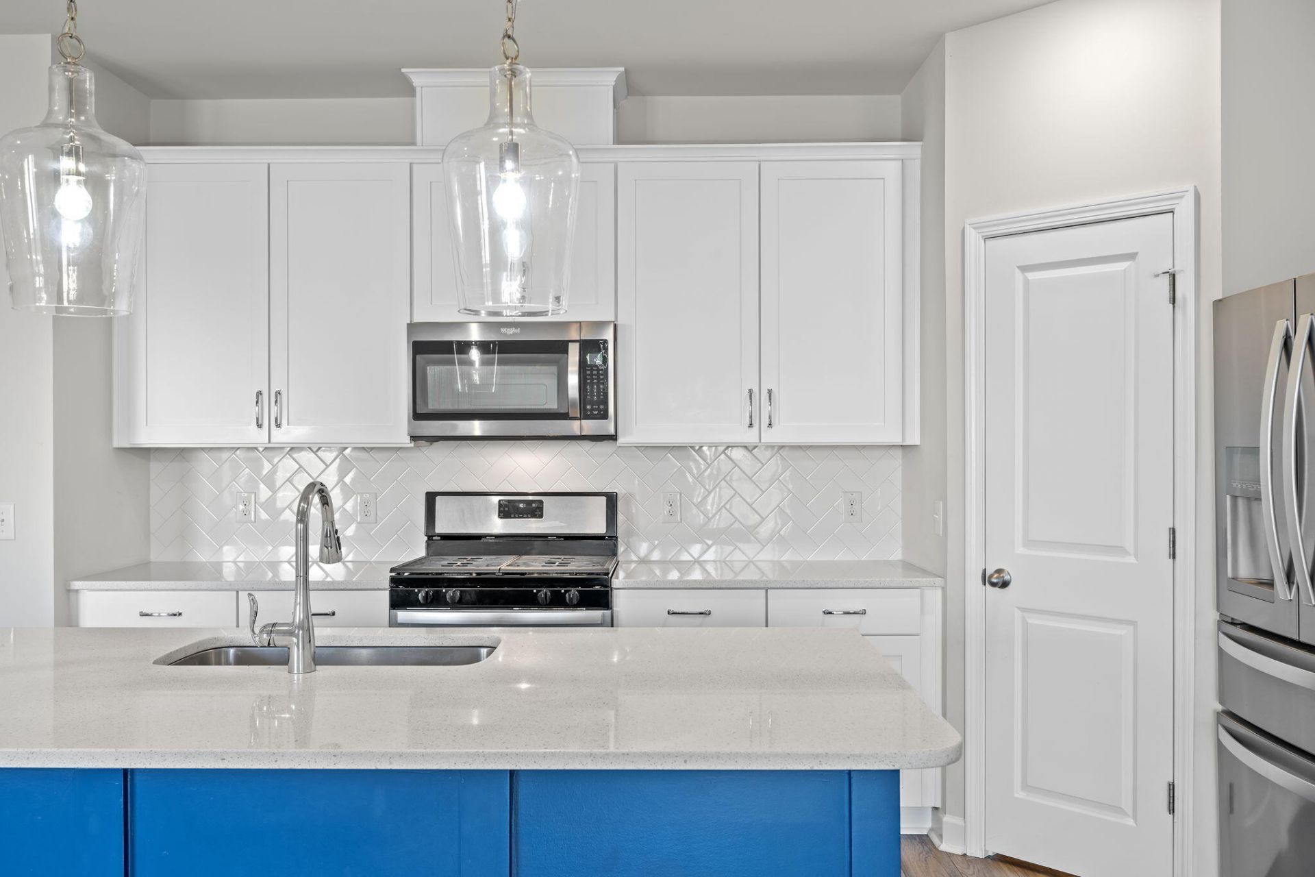 412 Carrara Drive Photo 42