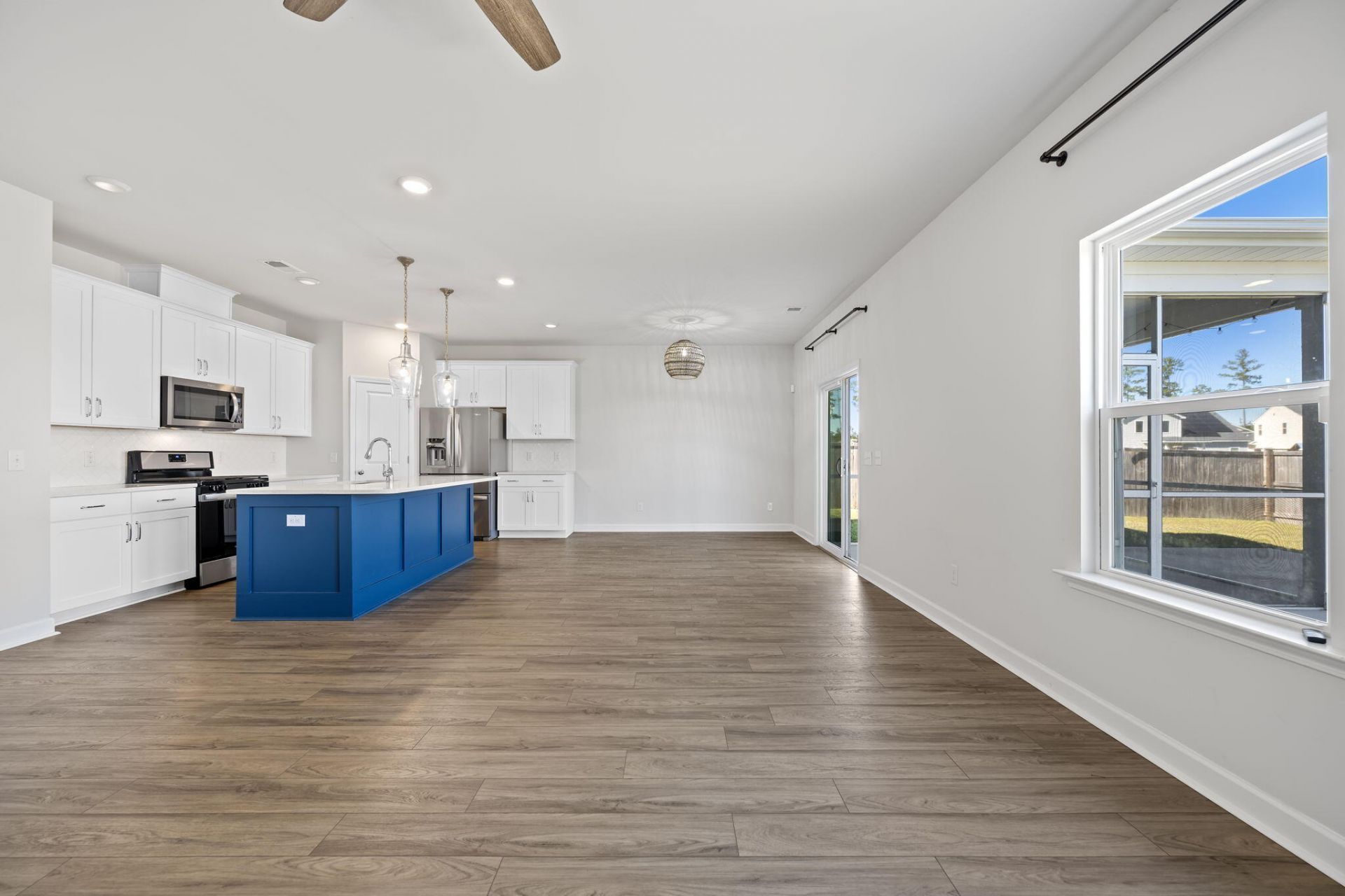 412 Carrara Drive Photo 45