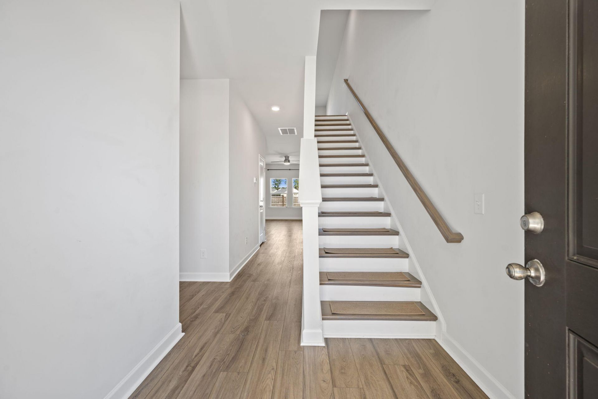 412 Carrara Drive Photo 5