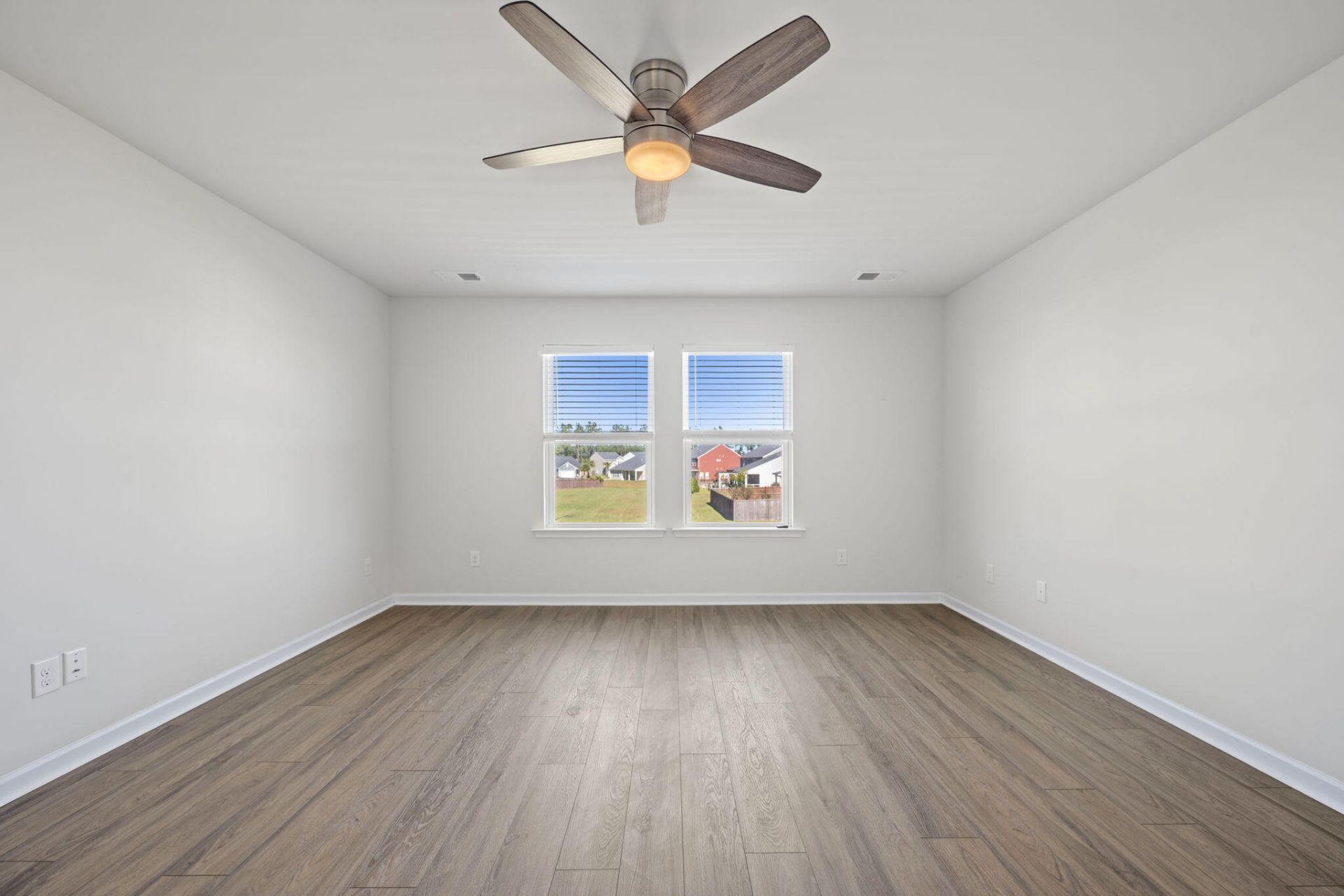 412 Carrara Drive Photo 51