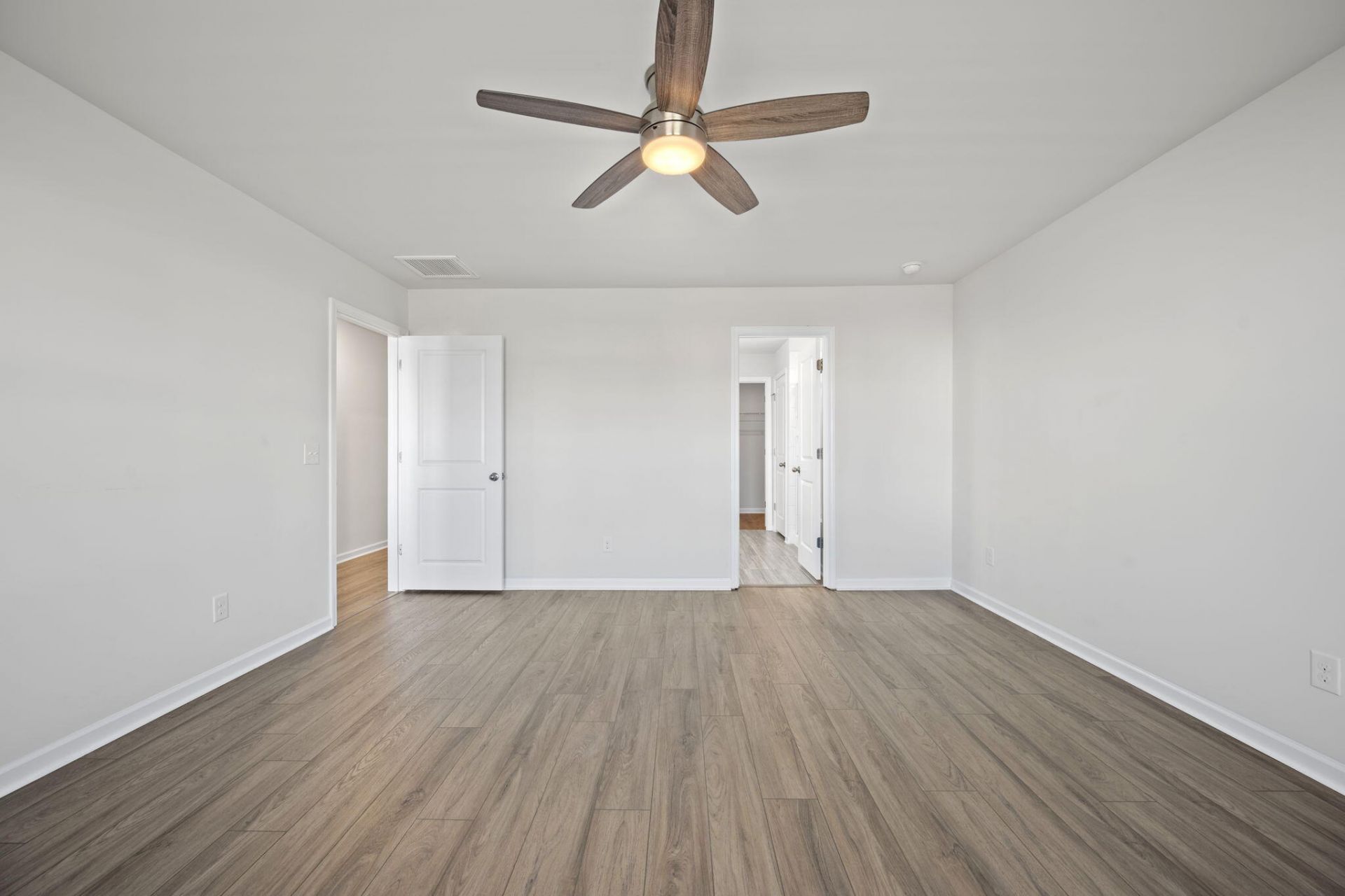 412 Carrara Drive Photo 52