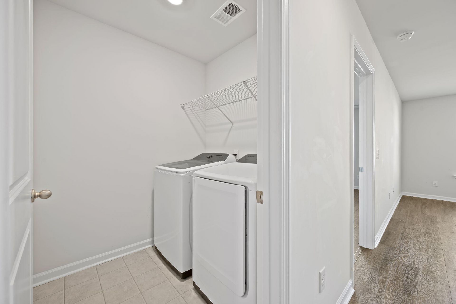 412 Carrara Drive Photo 57