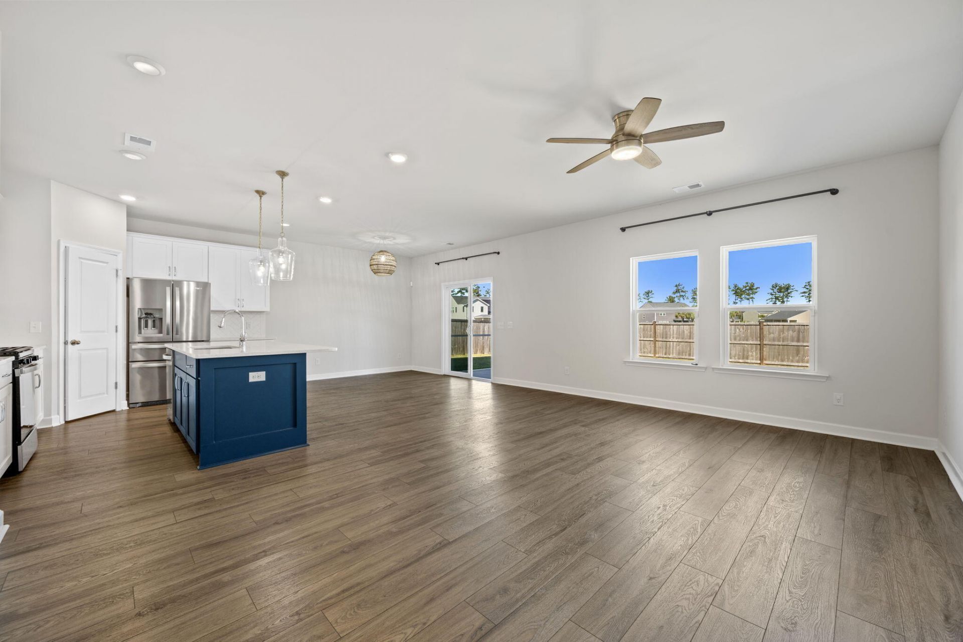 412 Carrara Drive Photo 9