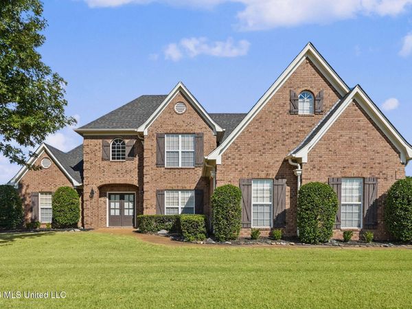 3076 Central Parkway, Southaven, MS 38672