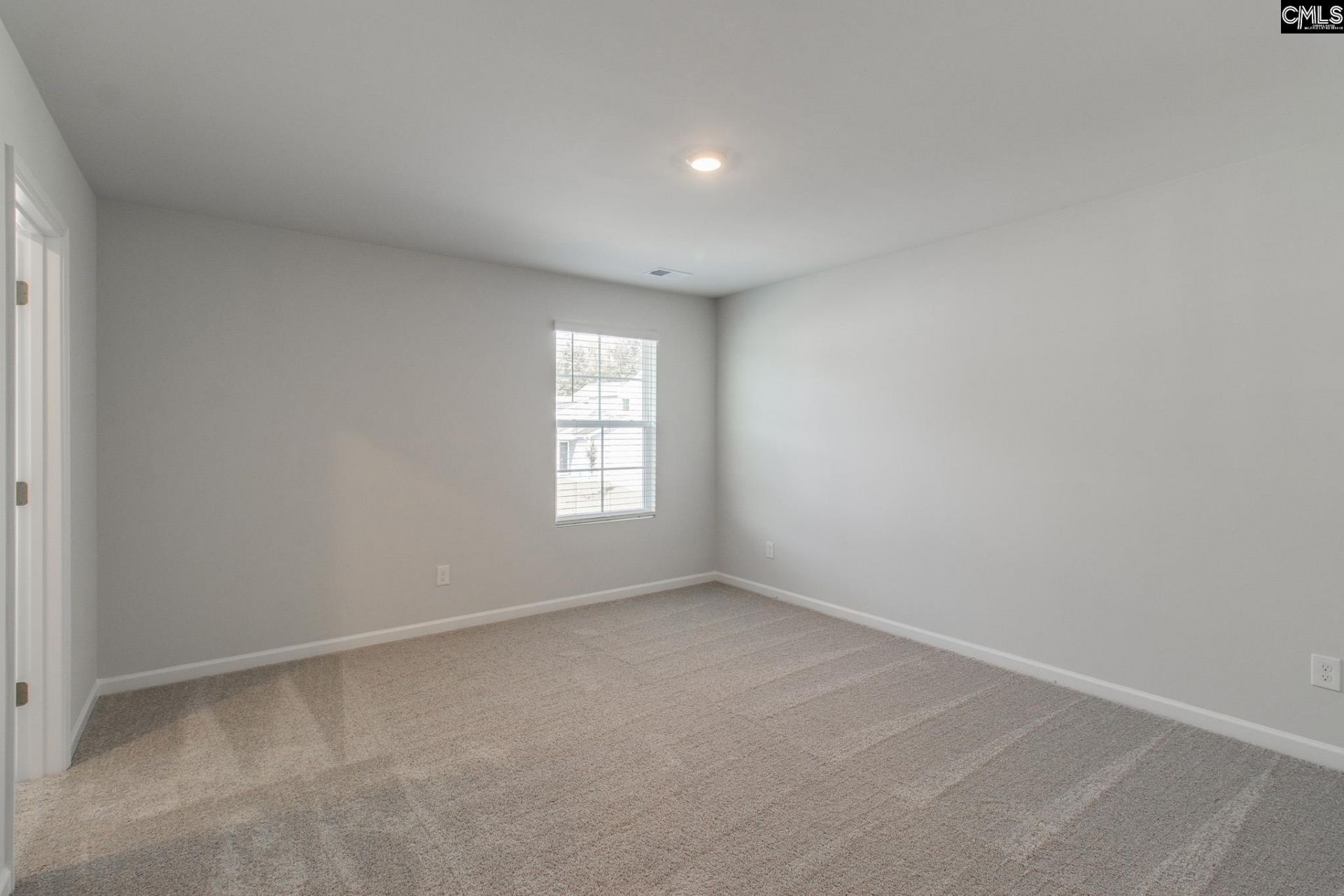201 Kingsley Drive  Photo 9