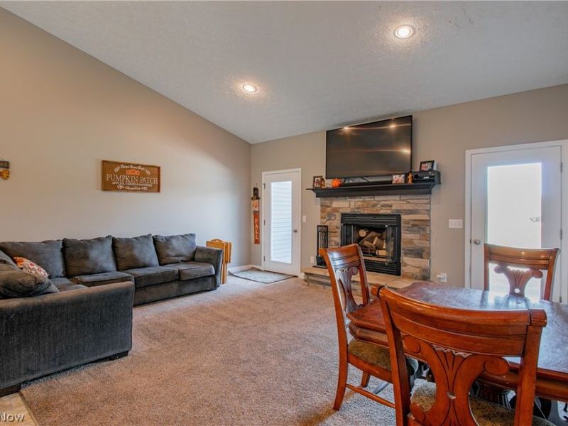 4009 Greenwich Road, Norton, OH 44203 Photo 13
