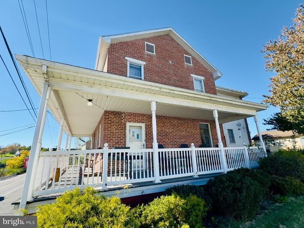 201 W MAIN STREET , NEWBURG, PA 17240