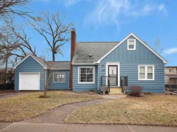 1762 Hoyt Avenue E, Saint Paul, MN 55106