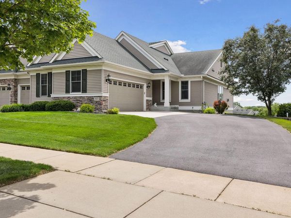 7077 Waterstone Lane , Woodbury, MN 55125