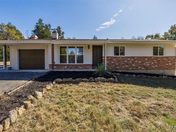 5420 Glade Chapel Road , Hillsboro, MO 63050