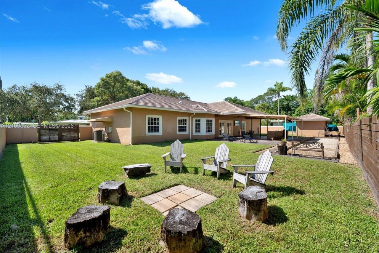 7901 SW 97th St, Miami, FL 33156 Photo