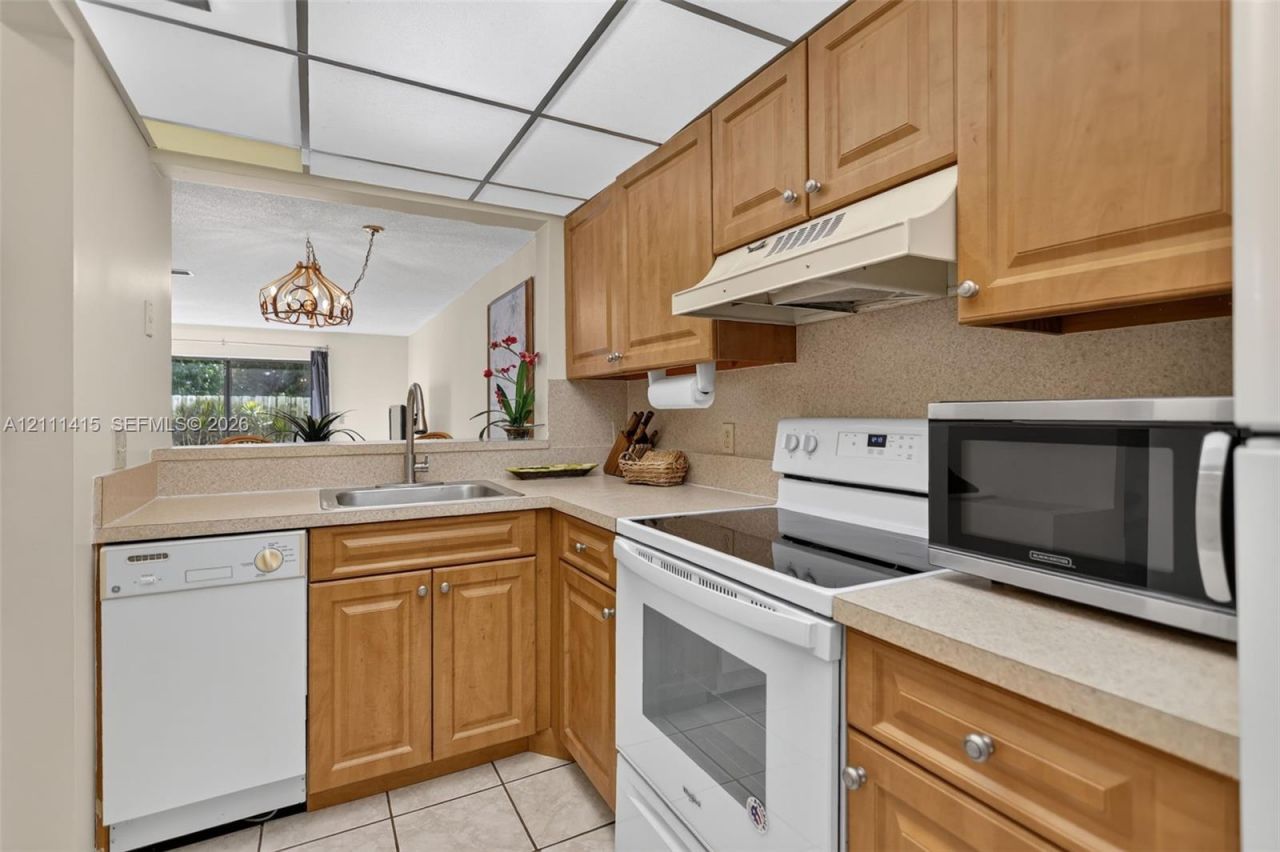 9423 S Ocean Dr, Unit 80, Jensen Beach, FL 34957 Photo