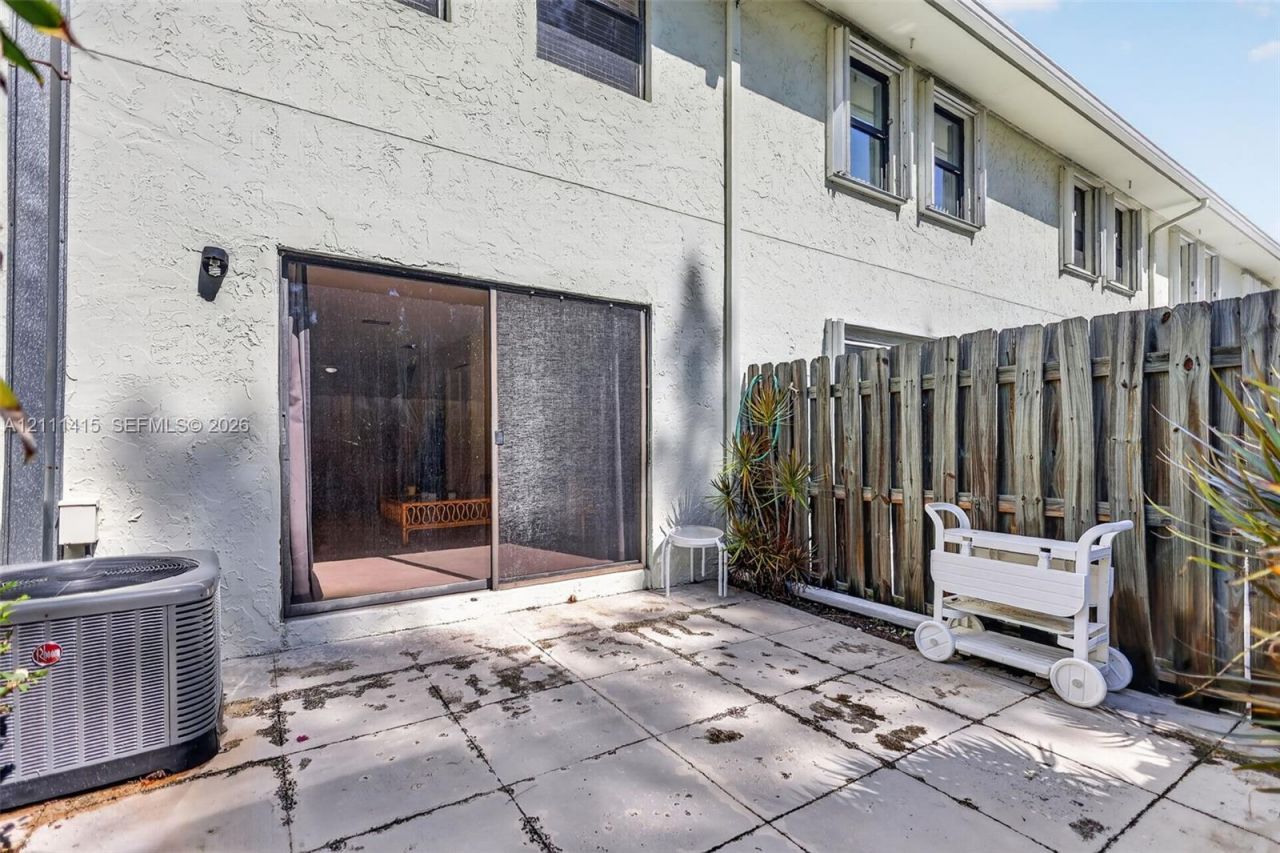 9423 S Ocean Dr, Unit 80, Jensen Beach, FL 34957 Photo
