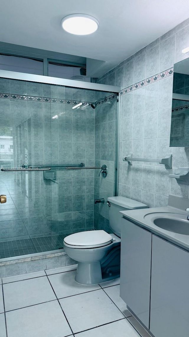 1400 Pennsylvania Ave , Unit 17, Miami Beach, FL 33139 Photo