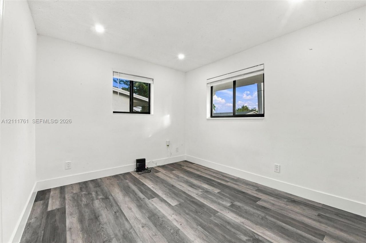 6971 SW 19th St , North Lauderdale, FL 33068 Photo