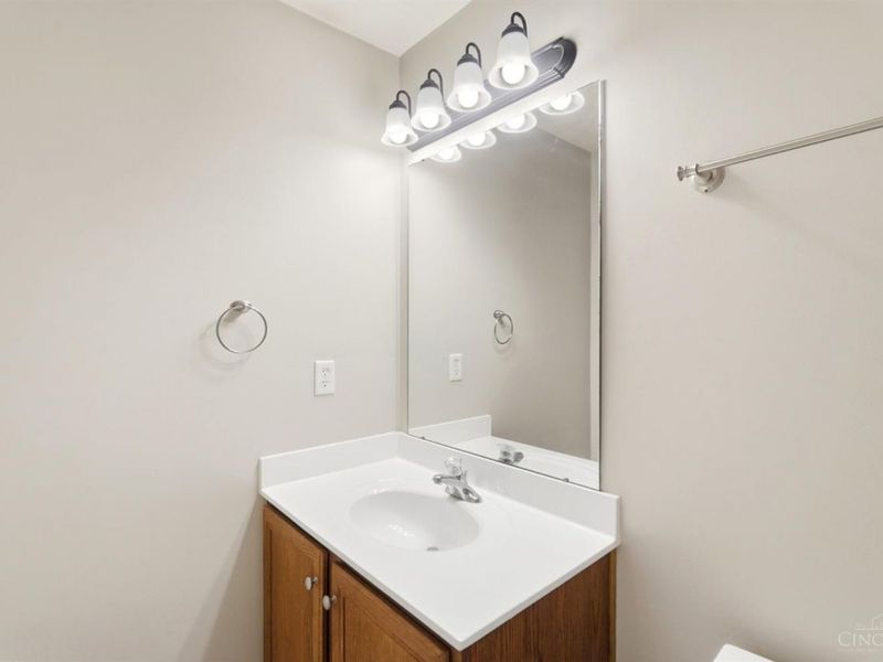 9230 Great Lakes Circle, Washington Township, OH 45458 Photo 37