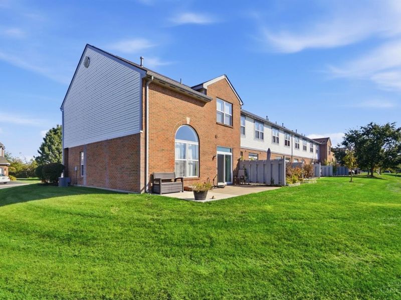 9230 Great Lakes Circle, Washington Township, OH 45458 Photo 39