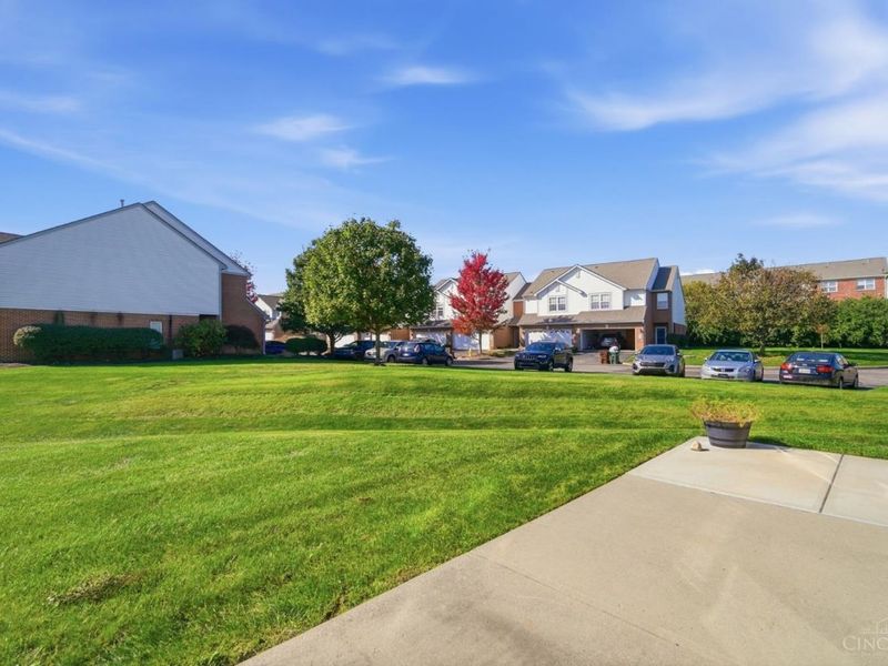 9230 Great Lakes Circle, Washington Township, OH 45458 Photo 44