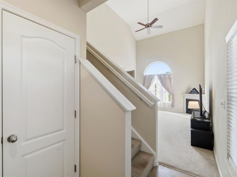 9230 Great Lakes Circle, Washington Township, OH 45458 Photo 6